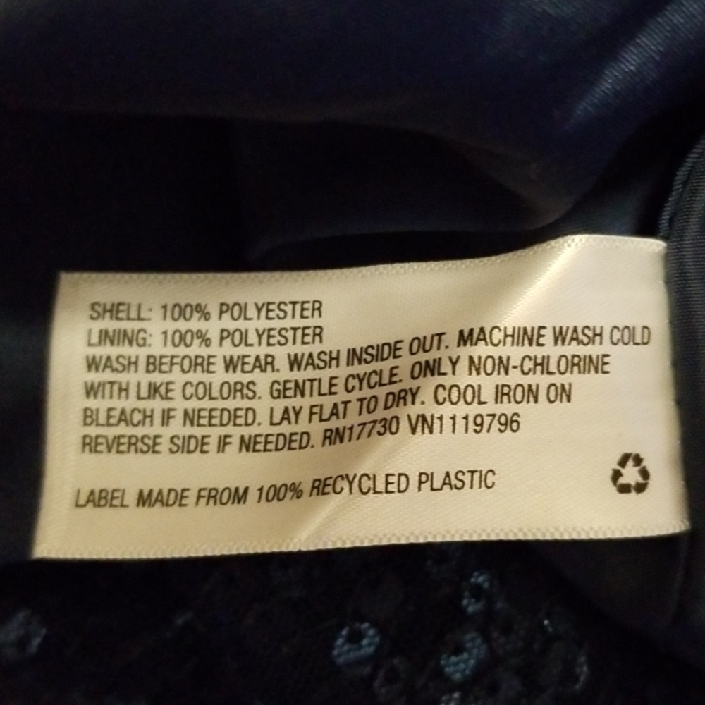 *SOLD* Cat & Jack Navy Blue Girl's Sequin skirt - Picture 4 of 4